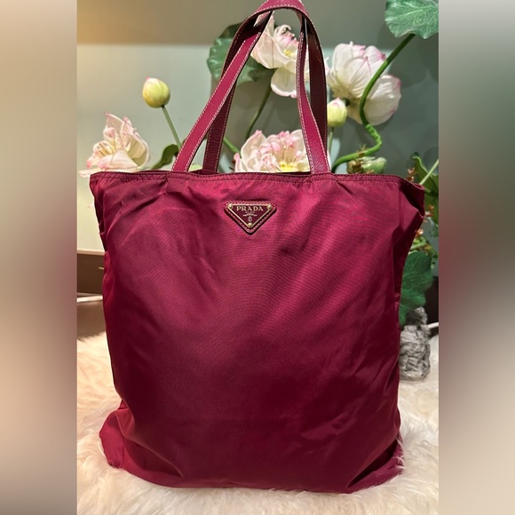 Prada Handbags - ⛔️ SOLD ⛔️ Prada Tessuto Robot Tote Bag